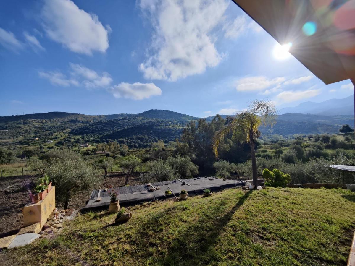 Casa Pizzido Near Cefalu Collesano Bagian luar foto
